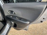 USED 2019 19 HONDA HR-V 1.5 i-VTEC SE SUV 5dr Petrol Manual Euro 6 (s/s) (130 ps) Full Service History 7 Stamps