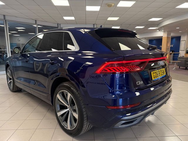 2019 Audi Q8 3L S Line 5dr - Photo 4