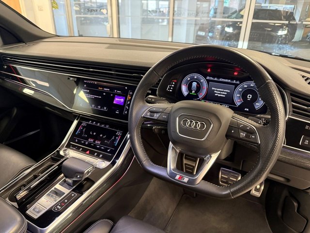 2019 Audi Q8 3L S Line 5dr - Photo 12