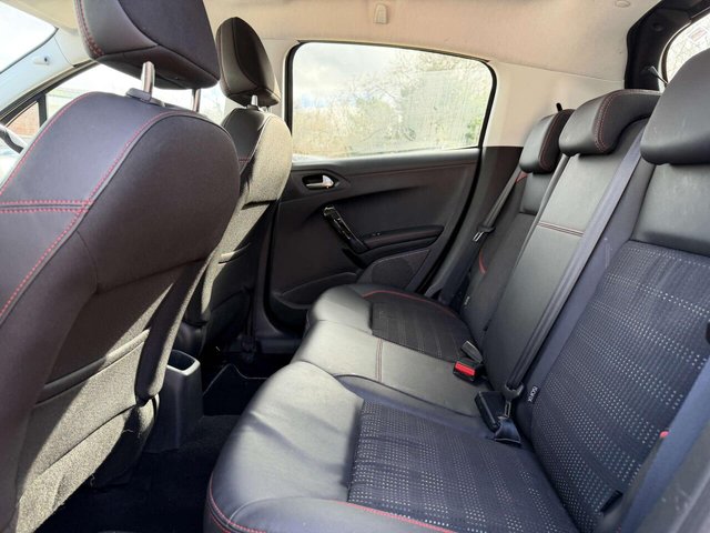 2019 Peugeot 208 - Photo 10