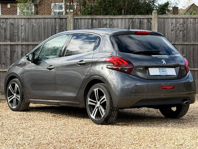2019 Peugeot 208 - Photo 4