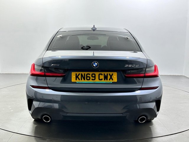 2019 BMW 3 Series - Photo 7