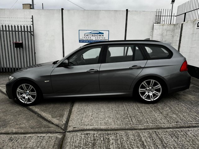 2010 BMW 3 Series 2L M Sport 5dr - Photo 2
