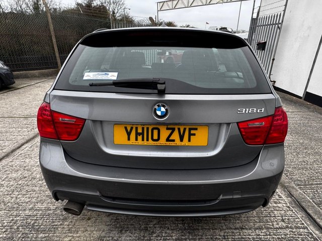 2010 BMW 3 Series 2L M Sport 5dr - Photo 5