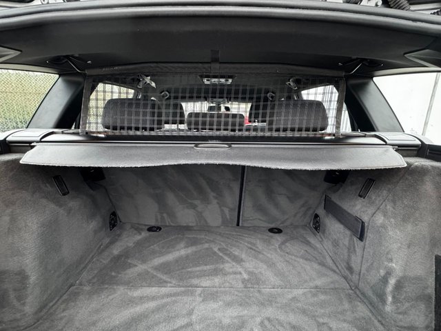 2010 BMW 3 Series 2L M Sport 5dr - Photo 8