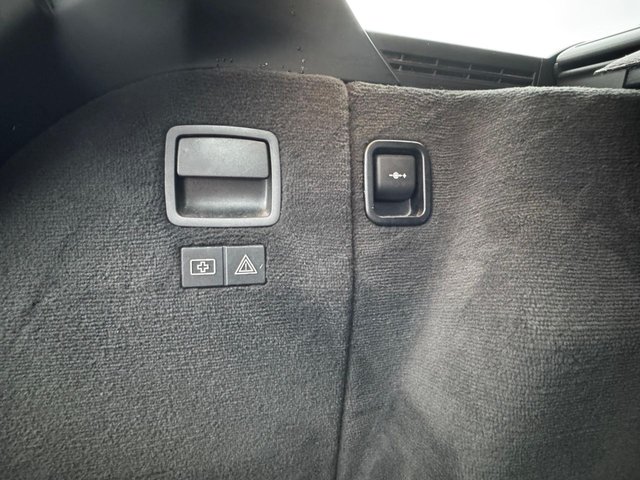 2010 BMW 3 Series 2L M Sport 5dr - Photo 11