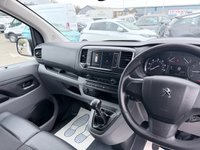 USED 2021 21 PEUGEOT EXPERT White 2.0 BlueHDi Euro 6 panel, 49,960 miles, ULEZ compliant, 6-speed manual, Air Conditioning, Bluetooth, Cruise, DAB, Rear sensors. Plus VAT @ 20%! This 2021 Peugeot Expert boasts exceptionally low mileage for its age, having covered just 49,960 miles, and has been owned by only one careful keeper. This 2.0 BlueHDi 1400 Professional Standard Panel Van MWB Euro 6 (s/s) 6dr is a Euro 6 compliant diesel model, offering a robust 2.0 litre engine. It comes with a full service history, with its last service completed on 30th May 2025 at 42,927 miles. For your peace of mind, a 12 month MOT will be provided on purchase, and the vehicle includes a 3