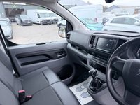 USED 2021 21 PEUGEOT EXPERT White 2.0 BlueHDi Euro 6 panel, 49,960 miles, ULEZ compliant, 6-speed manual, Air Conditioning, Bluetooth, Cruise, DAB, Rear sensors. Plus VAT @ 20%! This 2021 Peugeot Expert boasts exceptionally low mileage for its age, having covered just 49,960 miles, and has been owned by only one careful keeper. This 2.0 BlueHDi 1400 Professional Standard Panel Van MWB Euro 6 (s/s) 6dr is a Euro 6 compliant diesel model, offering a robust 2.0 litre engine. It comes with a full service history, with its last service completed on 30th May 2025 at 42,927 miles. For your peace of mind, a 12 month MOT will be provided on purchase, and the vehicle includes a 3