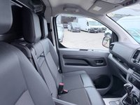 USED 2021 21 PEUGEOT EXPERT White 2.0 BlueHDi Euro 6 panel, 49,960 miles, ULEZ compliant, 6-speed manual, Air Conditioning, Bluetooth, Cruise, DAB, Rear sensors. Plus VAT @ 20%! This 2021 Peugeot Expert boasts exceptionally low mileage for its age, having covered just 49,960 miles, and has been owned by only one careful keeper. This 2.0 BlueHDi 1400 Professional Standard Panel Van MWB Euro 6 (s/s) 6dr is a Euro 6 compliant diesel model, offering a robust 2.0 litre engine. It comes with a full service history, with its last service completed on 30th May 2025 at 42,927 miles. For your peace of mind, a 12 month MOT will be provided on purchase, and the vehicle includes a 3