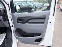 USED 2021 21 PEUGEOT EXPERT White 2.0 BlueHDi Euro 6 panel, 49,960 miles, ULEZ compliant, 6-speed manual, Air Conditioning, Bluetooth, Cruise, DAB, Rear sensors. Plus VAT @ 20%! This 2021 Peugeot Expert boasts exceptionally low mileage for its age, having covered just 49,960 miles, and has been owned by only one careful keeper. This 2.0 BlueHDi 1400 Professional Standard Panel Van MWB Euro 6 (s/s) 6dr is a Euro 6 compliant diesel model, offering a robust 2.0 litre engine. It comes with a full service history, with its last service completed on 30th May 2025 at 42,927 miles. For your peace of mind, a 12 month MOT will be provided on purchase, and the vehicle includes a 3