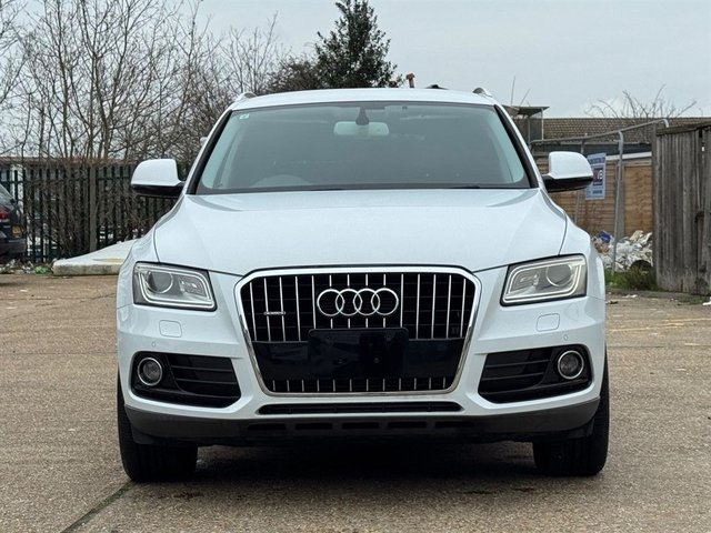 2015 AUDI Q5 - Photo 2