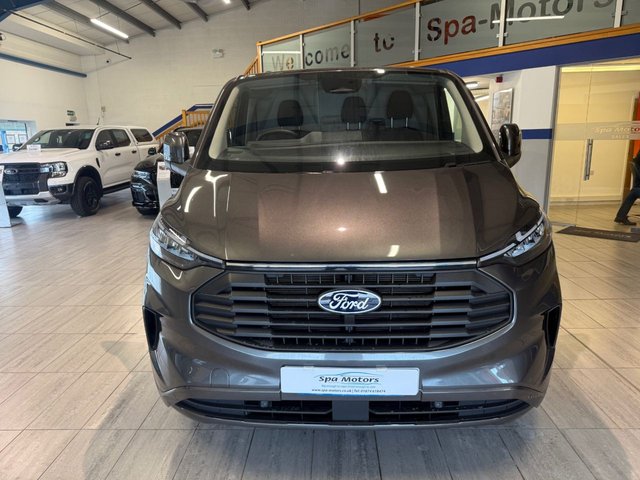 2024 Ford Transit Custom 2L Limited 5dr - Photo 8