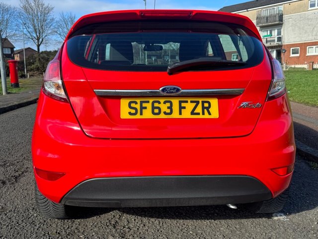 2013 Ford Fiesta 1.3L Zetec 5dr - Photo 8