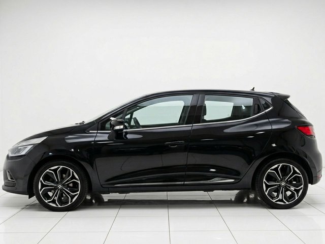 2019 Renault Clio 1.5L Iconic 5dr - Photo 6