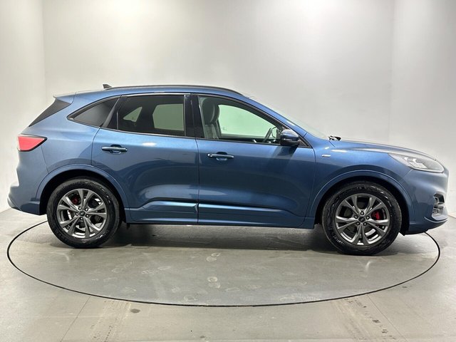 2022 Ford Kuga - Photo 9