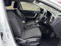 USED 2019 19 KIA CEED 1.6 CRDi ECO 2 Hatchback 5dr Diesel Manual Euro 6 (s/s) (114 bhp) 5 SERVICE STAMP HISTORY+CRUISE CONTROL+REVERSING CAMERA+FINANCE AVAILABLE ON THIS CAR