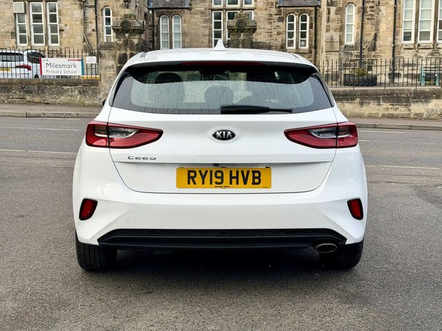 2019 Kia Ceed 1.6L 2 5dr - Photo 12
