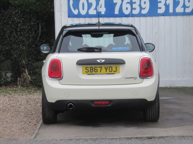 2017 MINI HATCH 1.5 Cooper D Hatchback 5dr Diesel Manual Euro 6 (s/s) (116 ps) - Photo 6