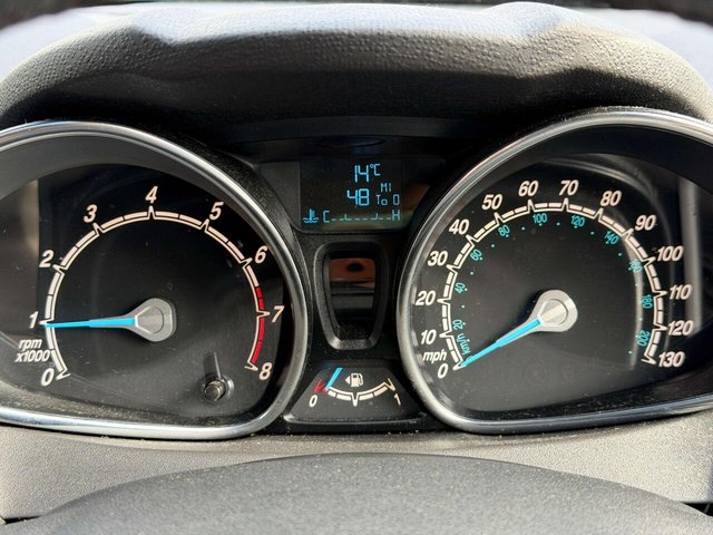 2016 Ford Fiesta - Photo 8