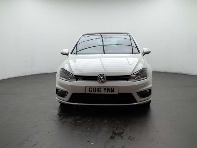 USED 2016 16 VOLKSWAGEN GOLF 1.4 TSI BlueMotion Tech ACT R-Line Edition Hatchback 5dr Petrol Manual Euro 6 (s/s) (150 ps) CLICK & COLLECT/HOME DELIVERY