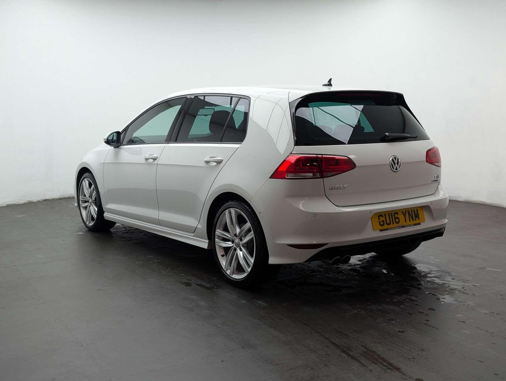Used 2016 16 VOLKSWAGEN GOLF 1.4 TSI BlueMotion Tech ACT R-Line Edition Hatchback 5dr Petrol Manual Euro 6 (s/s) (150 ps) CLICK & COLLECT/HOME DELIVERY