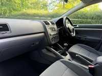 USED 2007 57 VOLKSWAGEN GOLF 1.9 TDI Match Hatchback 5dr Diesel Manual (132 g/km, 103 bhp) 