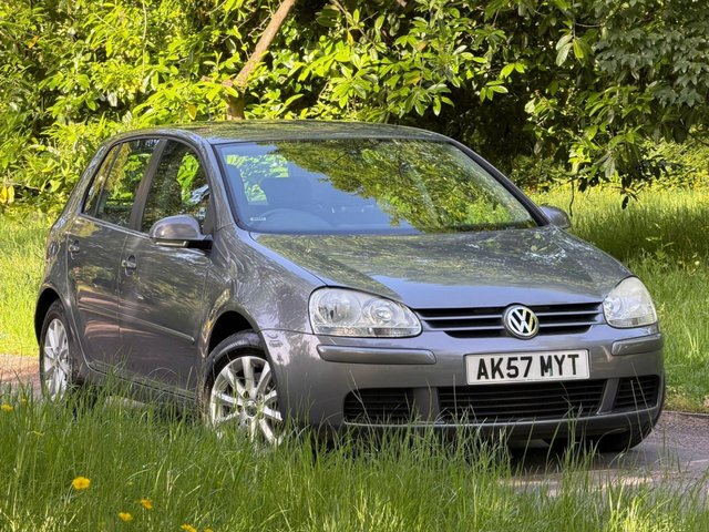 View our VOLKSWAGEN GOLF