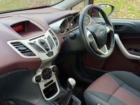 USED 2009 09 FORD FIESTA 1.25 Zetec Hatchback 3dr Petrol Manual (133 g/km, 81 bhp) 