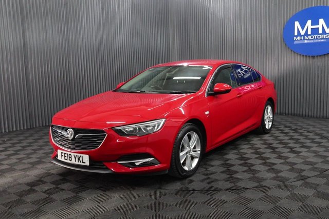 2018 VAUXHALL INSIGNIA 1.6 Turbo D BlueInjection SRi Nav Grand Sport 5dr Diesel Automatic Euro 6 (s/s) (136 ps) - Photo 3