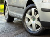 USED 2008 08 SKODA OCTAVIA 2.0 TDI Elegance Hatchback 5dr Diesel DSG Euro 4 (140 ps) 