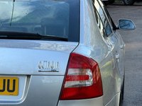 USED 2008 08 SKODA OCTAVIA 2.0 TDI Elegance Hatchback 5dr Diesel DSG Euro 4 (140 ps) 