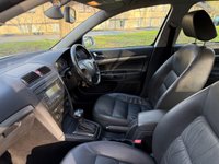 USED 2008 08 SKODA OCTAVIA 2.0 TDI Elegance Hatchback 5dr Diesel DSG Euro 4 (140 ps) 