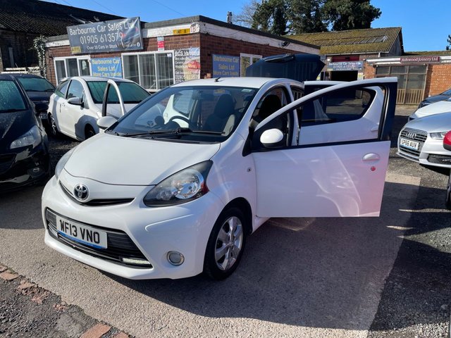 2013 AYGO 1.0 VVT I FIRE HATCHBACK 5DR PETROL MANUAL EURO 5 67 PS... photo