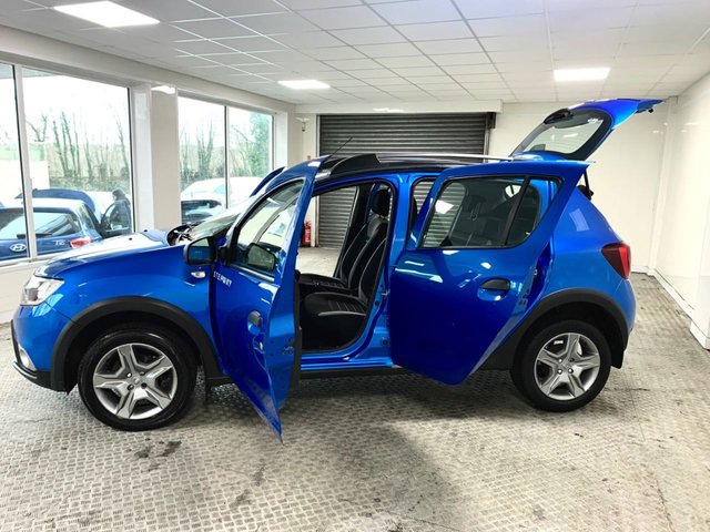 2019 Dacia Sandero Stepway 0.9L Comfort 5dr - Photo 12