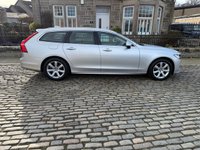 USED 2019 68 VOLVO V90 2.0 D4 Momentum Estate 5dr Diesel Auto Euro 6 (s/s) (190 ps) Two Owners Full Service History+Heated Seats+Navigation+Heads UP Display