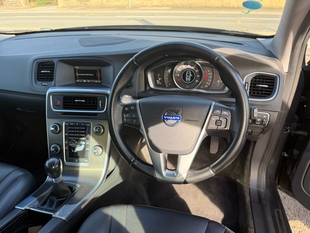 2013 Volvo V60 1.6L Se 5dr - Photo 4