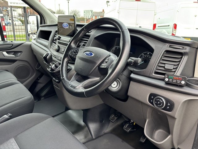2021 Ford Transit Custom 2L Trend 5dr - Photo 12