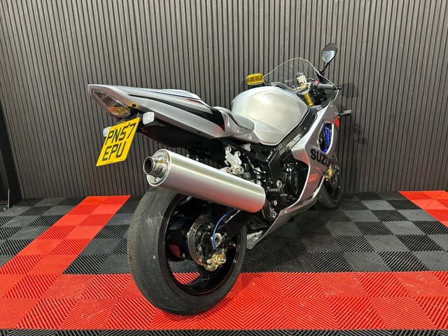 View our SUZUKI GSX-R1000