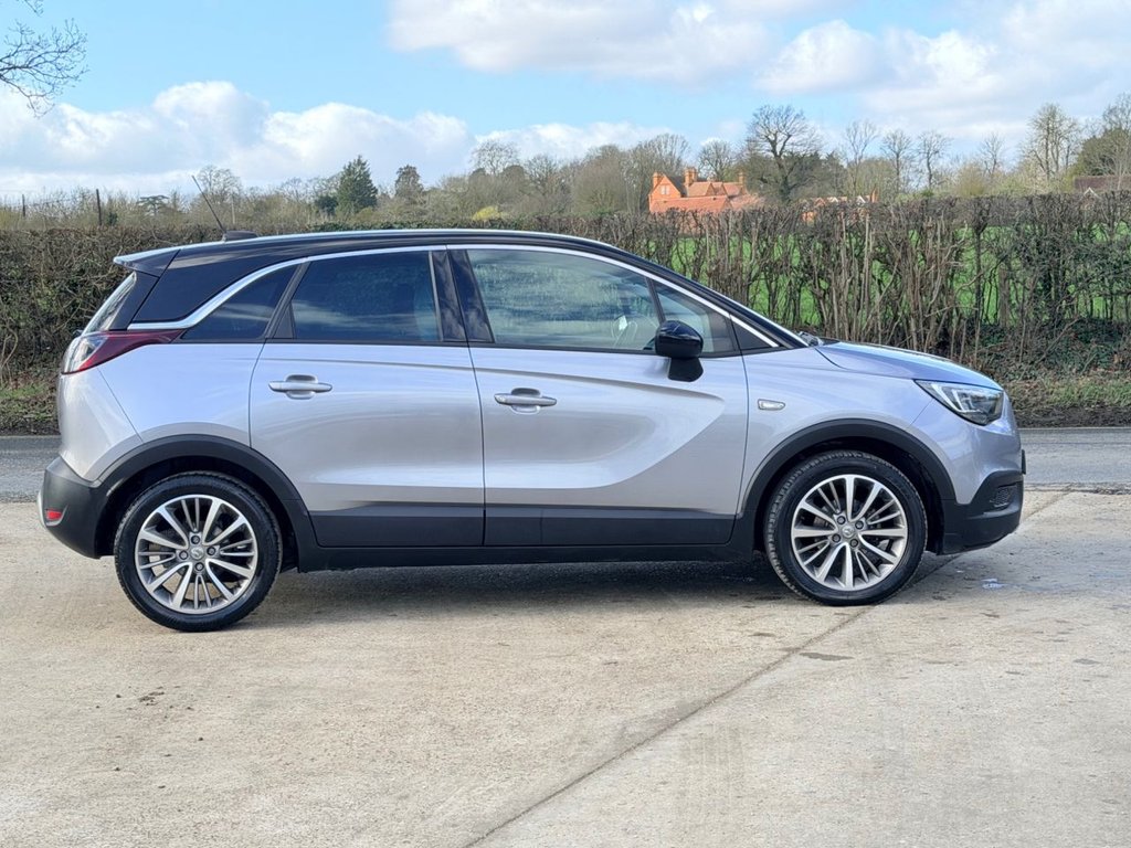 USED 2020 70 VAUXHALL CROSSLAND X 1.2 SRi Nav SUV 5dr Petrol Manual Euro 6 (s/s) (83 ps) 1 Owner|4 Services|CRS|SatNaV|Apple CarPlay/Android Auto|