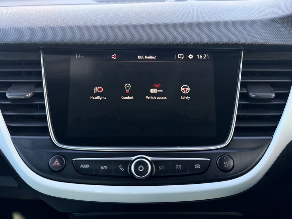 USED 2020 70 VAUXHALL CROSSLAND X 1.2 SRi Nav SUV 5dr Petrol Manual Euro 6 (s/s) (83 ps) 1 Owner|4 Services|CRS|SatNaV|Apple CarPlay/Android Auto|