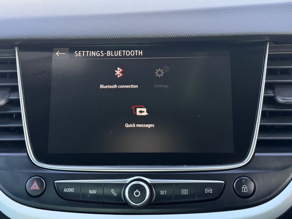 USED 2020 70 VAUXHALL CROSSLAND X 1.2 SRi Nav SUV 5dr Petrol Manual Euro 6 (s/s) (83 ps) 1 Owner|4 Services|CRS|SatNaV|Apple CarPlay/Android Auto|