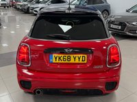 USED 2018 68 MINI HATCH 1.5 Cooper Hatchback 5dr Petrol Steptronic Euro 6 (s/s) (136 ps) LOW MILEAGE ONLY 26K MILES + AMAZING SERVICE HISTORY!!