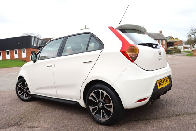 2014 MG MG3 - Photo 4