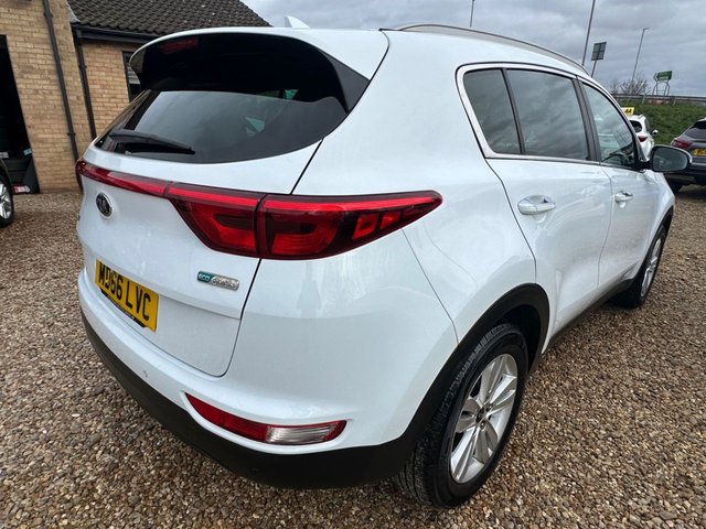 2017 Kia Sportage 1.7L 2 5dr - Photo 6