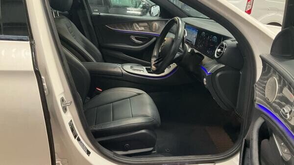 2021 Mercedes-Benz E Class - Photo 9