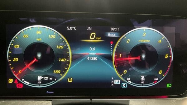 2021 Mercedes-Benz E Class - Photo 12