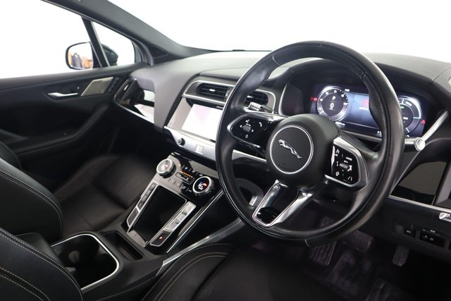 2022 Jaguar I-Pace - Photo 11