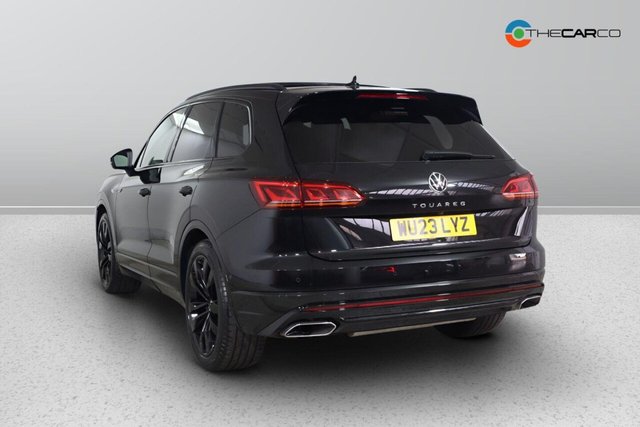 2023 Volkswagen Touareg - Photo 5