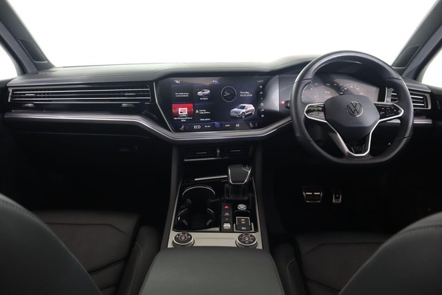 2023 Volkswagen Touareg - Photo 12