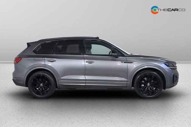 2023 Volkswagen Touareg - Photo 9